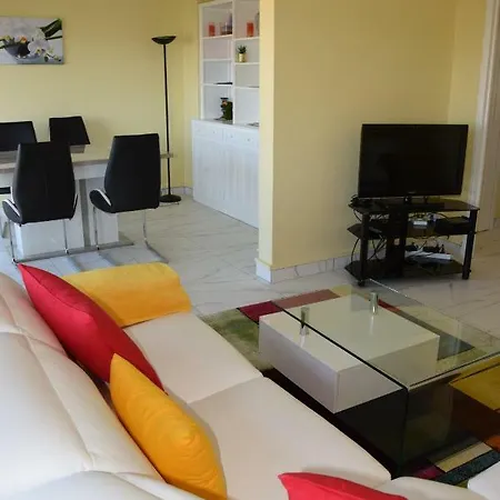 Rue Roland Garros Apartment Frejus Exterior photo